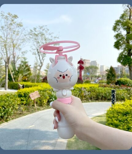 Bamboo Automatic Dragonfly Bubble Machine Bath Summer Soapy Water Plastic Outdoor Flying Saucer Bubble Blower Machine Toy