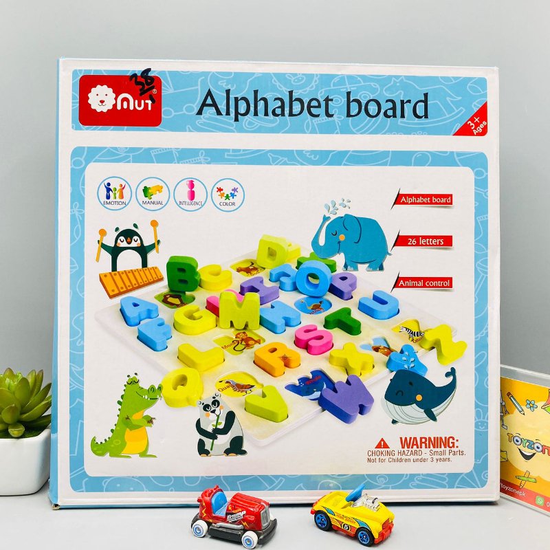 WoodenAlphabetBoard_4_1280x