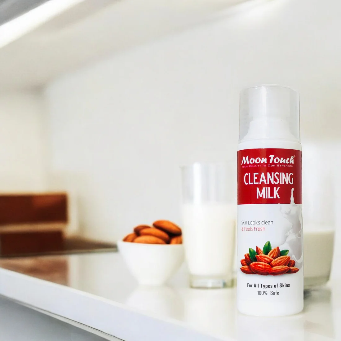 Almond_Cleansing_milk.webp